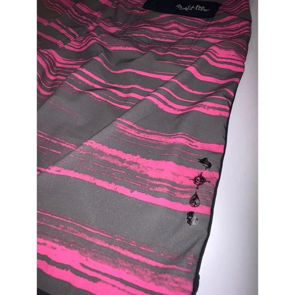 Mens Wrangler dress/active pants 34/30, Magellan 33w shorts, salt‎ life swim 34w - Picture 6 of 15